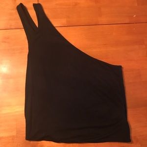 One shoulder crop top